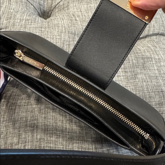 Kate Spade Bag Reegan Black Small Shoulder Bag - Picture 13 of 16